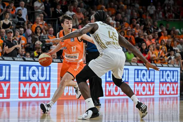 在部分比赛 在部分比赛