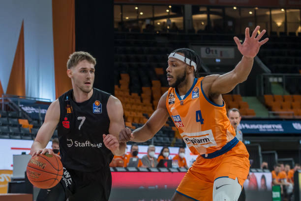 仅见证了A 仅见证了A