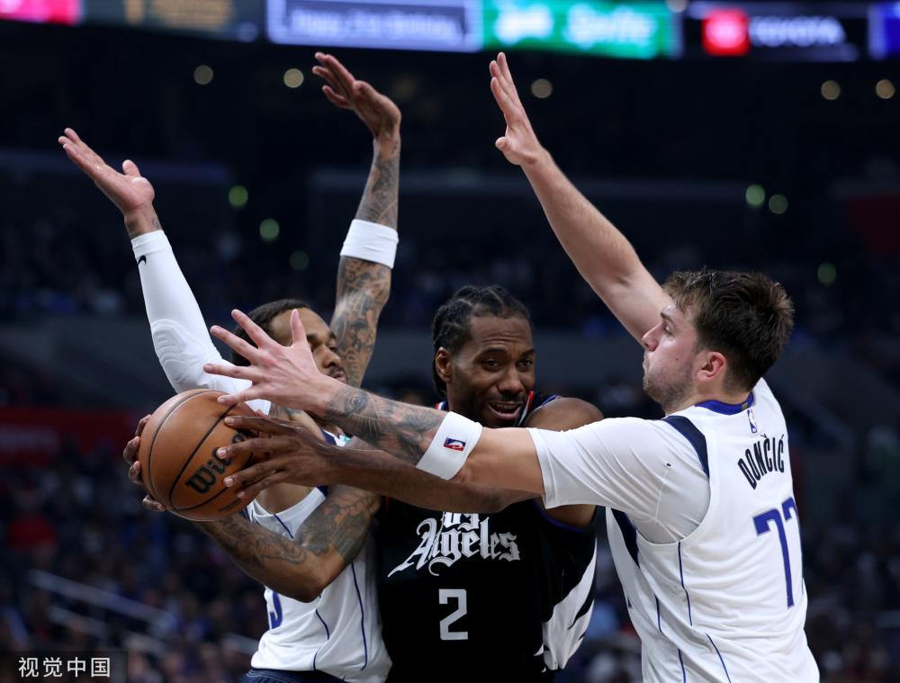 地铩羽而归 地铩羽而归